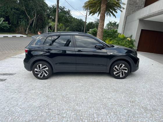 VOLKSWAGEN T-CROSS 1.0 200 TSI TOTAL FLEX COMFORTLINE AUTOMÁTICO VOLKSWAGEN T-CROSS 1.0 200 TSI TOTAL FLEX COMFORTLINE AUTOMÁTICO